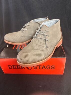 Deer Stags Ballard2 boy's chukka boots in grey